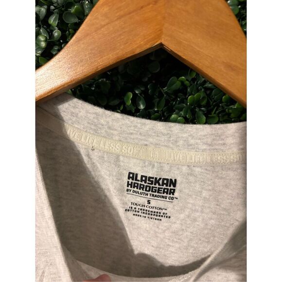 Alaskan Hardgear Boxy Basic Top Sz Small - Picture 2 of 2